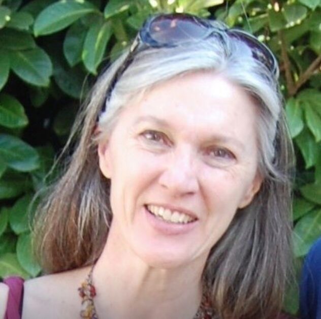 Picture of Dr Isabel Thompson